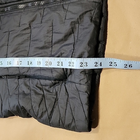 Under Armour Women's Size XS Cold Gear Reactor Coat / Jacket, Black, Gently Used - Picture 9 of 14